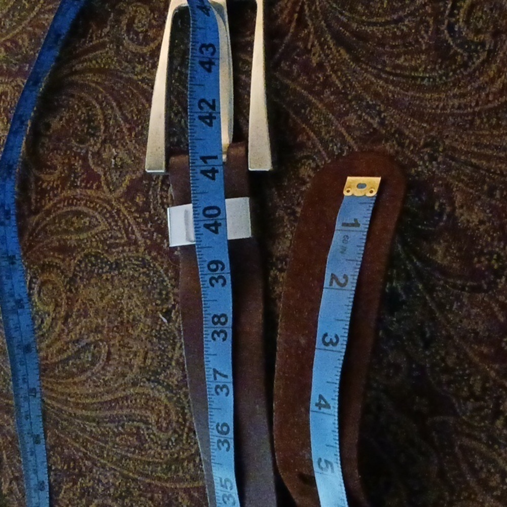 Gorgeous Leather Belt - Picture 4 of 7